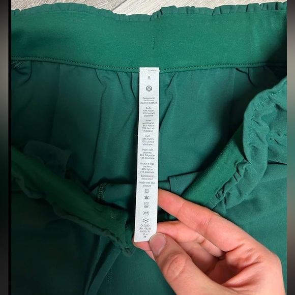 NEW Lululemon Stretch High-Rise Jogger Full Length Cuffed Everglade Green Size 8 - Picture 13 of 14